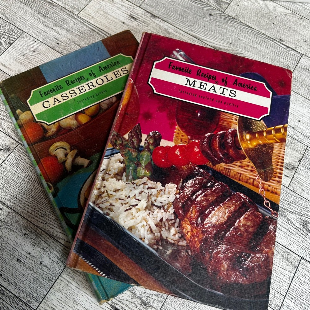 Vintage Favorite Recipes of America Meats & Casseroles 1968 Hardcover Cookbooks